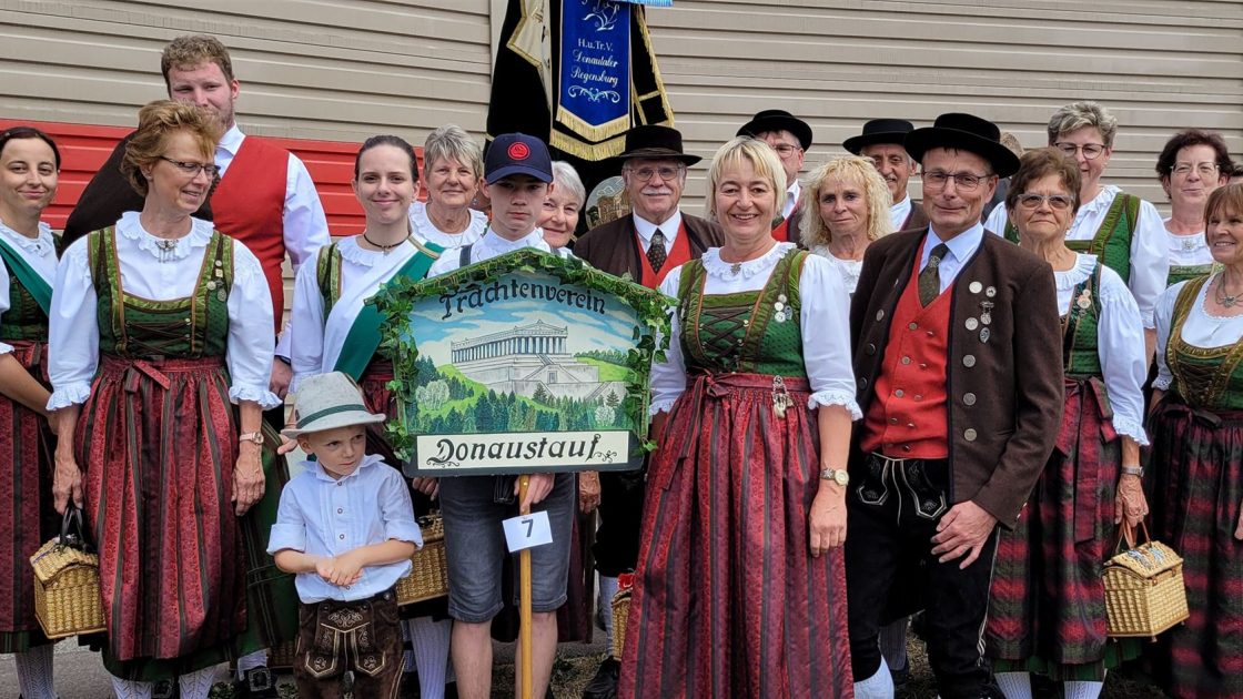 2023-07-02-100Jahre-Holzhacker-Obertraubling-036